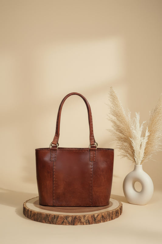 The Bollywood Housewife